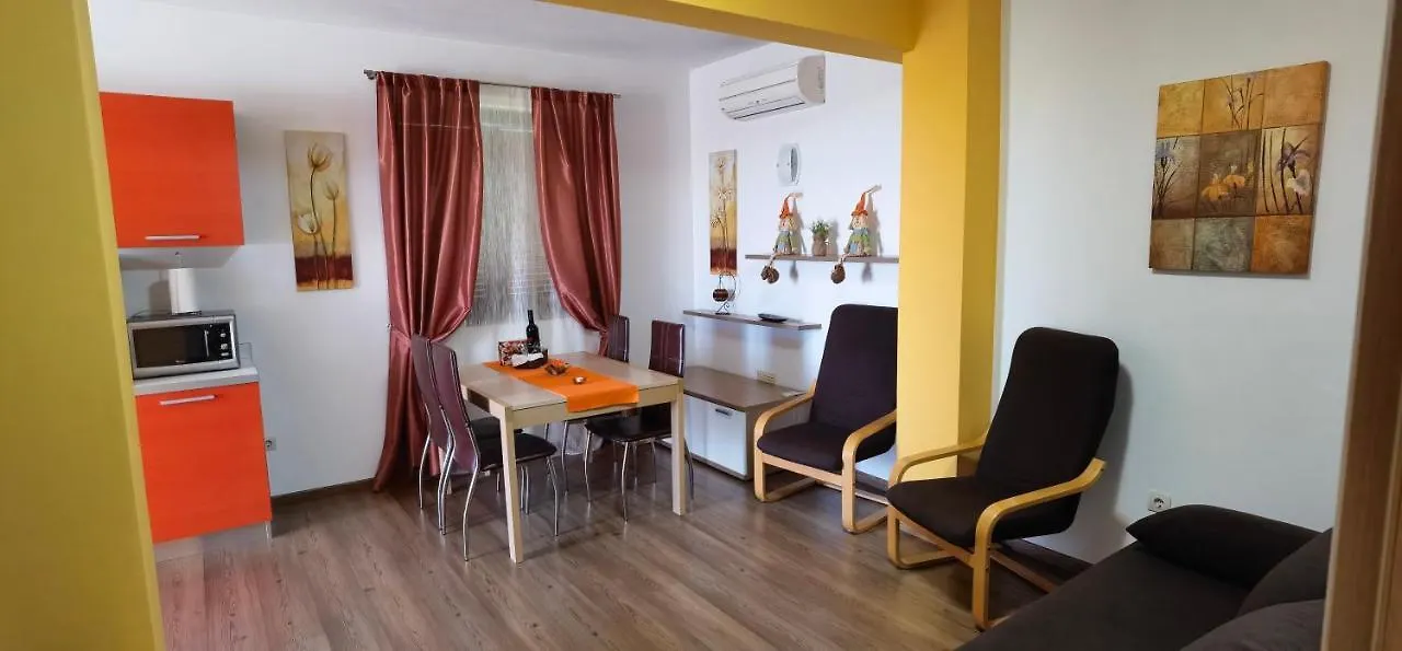 Apartments Fantazija Rovinj 0*,