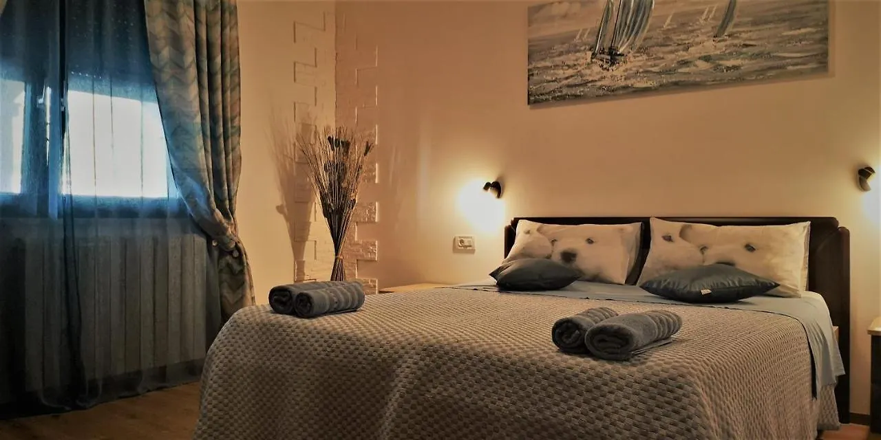 Apartments Fantazija Rovinj 0*,